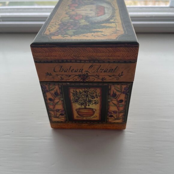 New Brownlow Gifts Chateau Vineyards Recipe Box and Cards - Picture 3 of 11